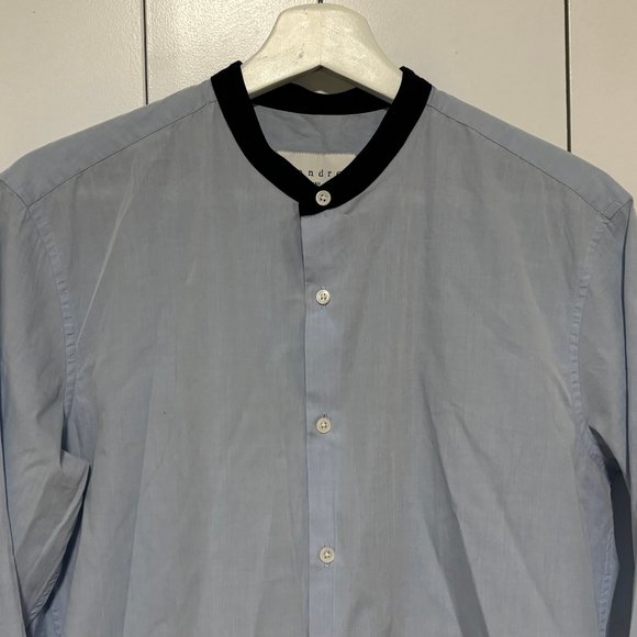 Sandro Paris Blue Contrast Collar Button Up Shirt Size Medium - Picture 2 of 11